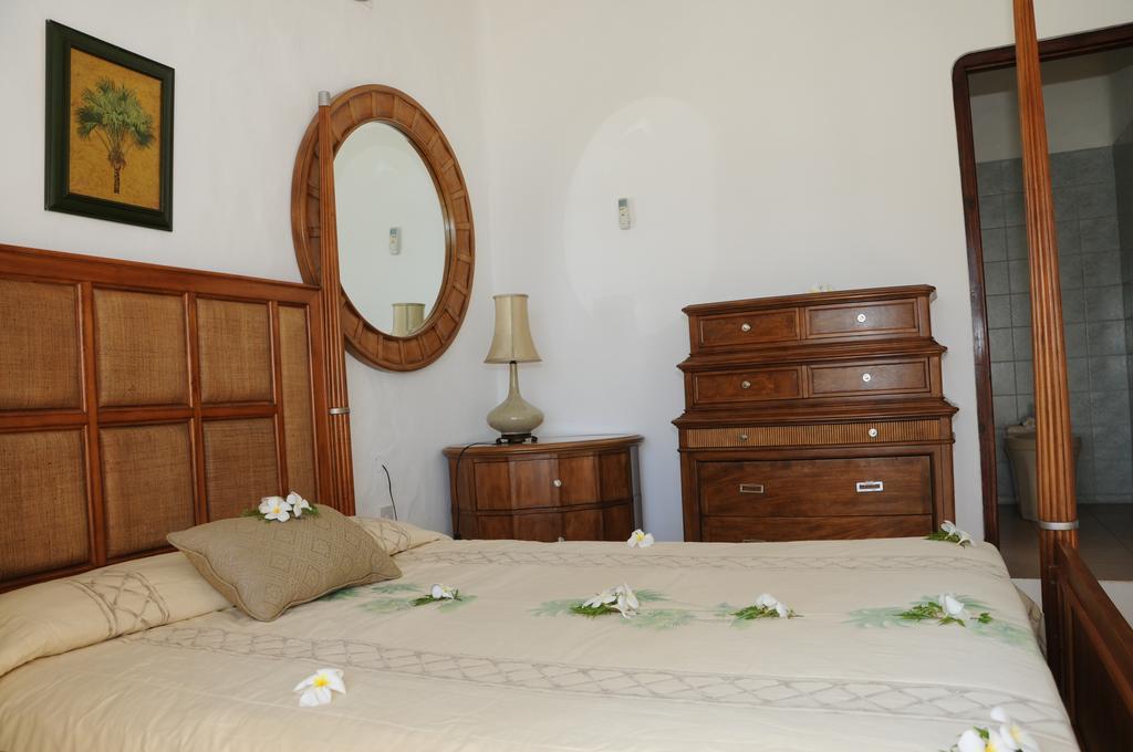 Port Glaud Edens Holiday Villas חדר תמונה
